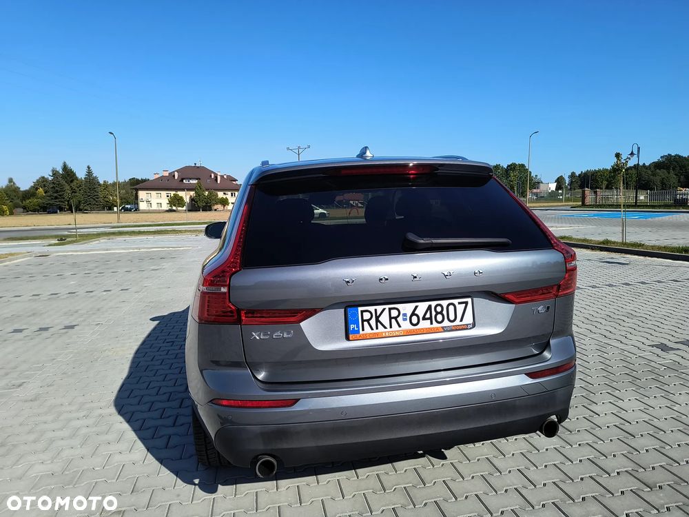 Volvo XC 60 - 25