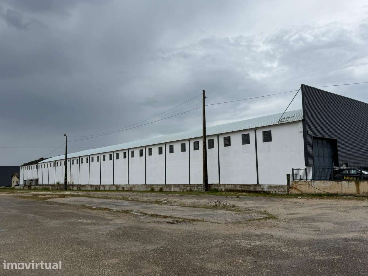 Armazém para arrendar em Oliveira do Bairro - Grande imagem: 5/5