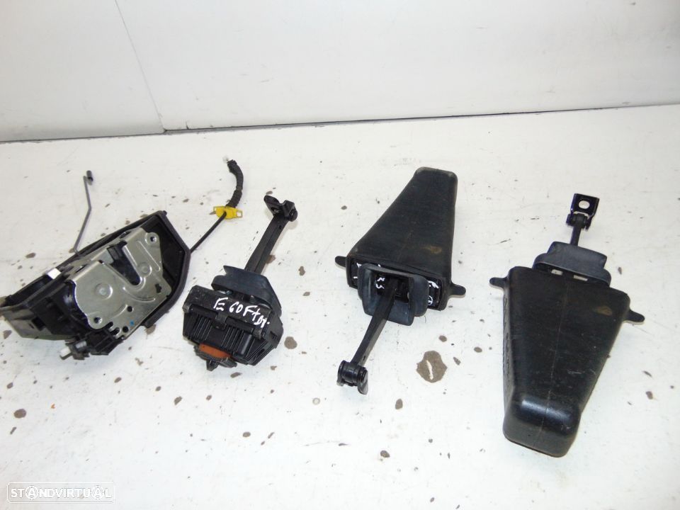 BMW E-60 ESTICADORES DAS PORTAS - 2