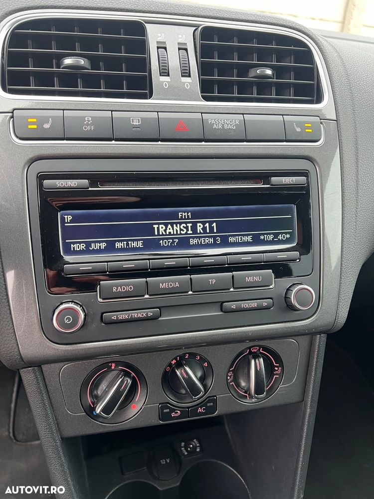 Volkswagen Polo 1.6 TDI Blue Motion Technology Trendline - 14