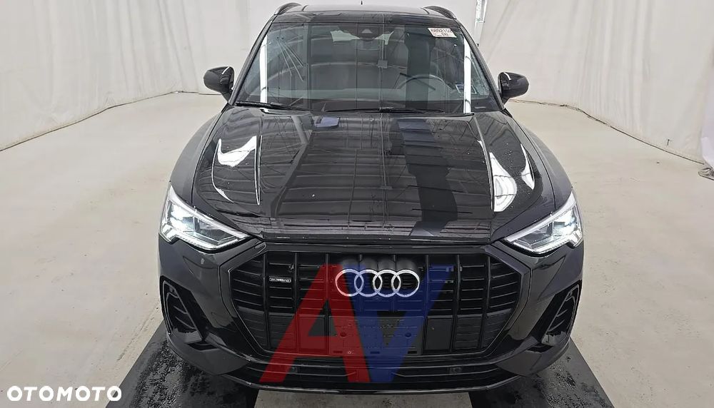 Audi Q3 45 TFSI Quattro S tronic S line - 2