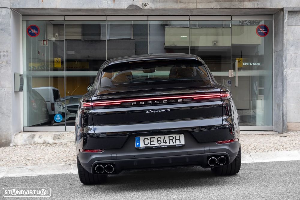 Porsche Cayenne Coupé S E-Hybrid - 43