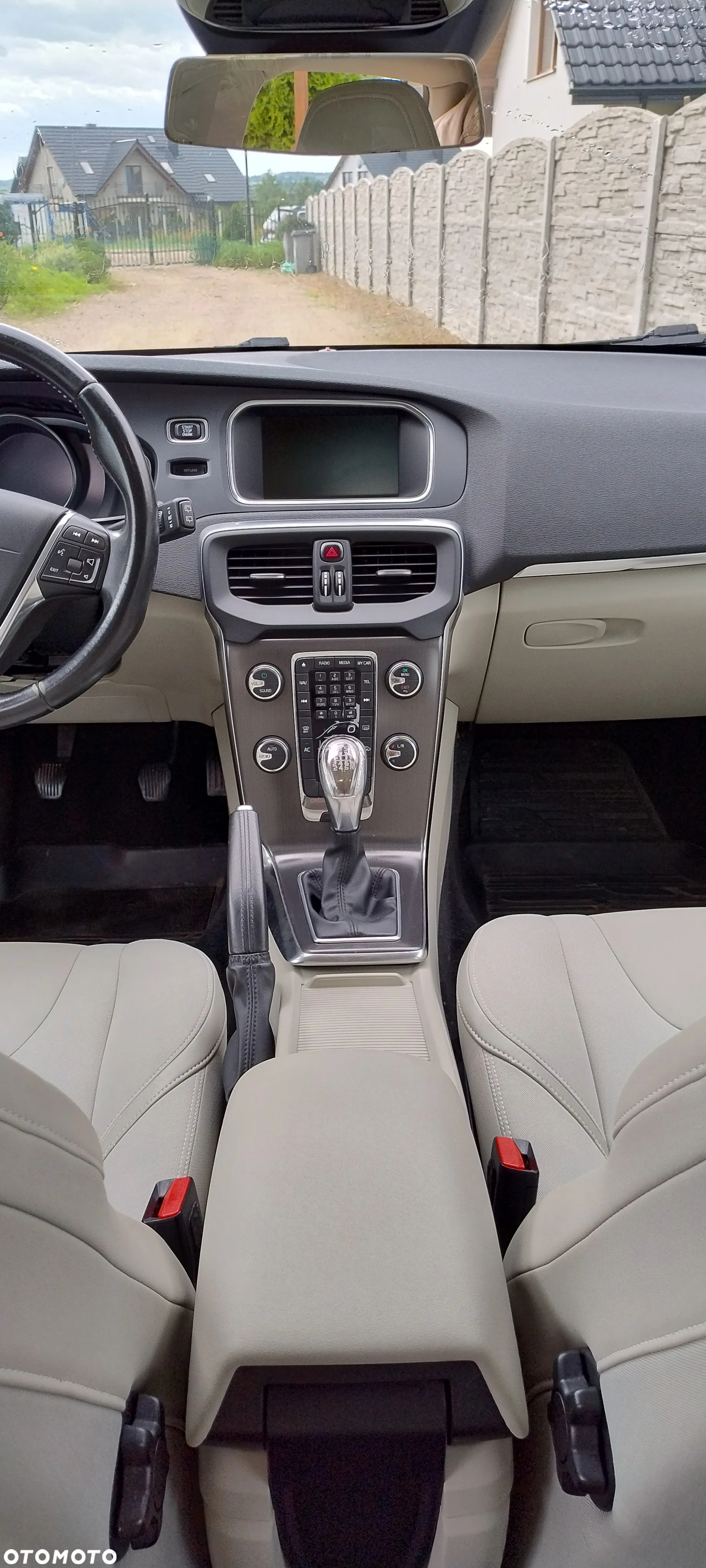 Volvo V40 - 9