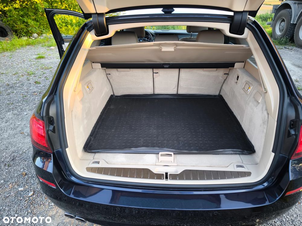 BMW Seria 5 520d xDrive Modern Line - 15