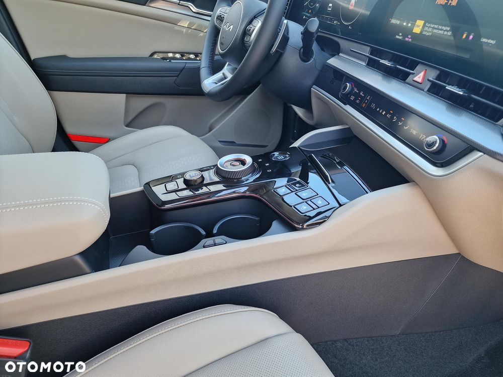 Kia Sportage 1.6 T-GDI Business Line 2WD DCT - 26