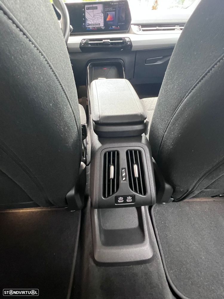 BMW 225xe Active Tourer e xDrive Edição Optimized - 23