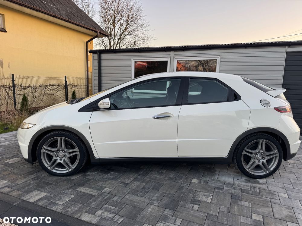Honda Civic 1.8i-VTEC Sport - 11