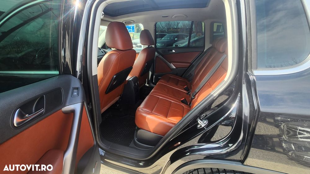 Volkswagen Tiguan 2.0 TDI DPF 4Motion Sport & Style - 17