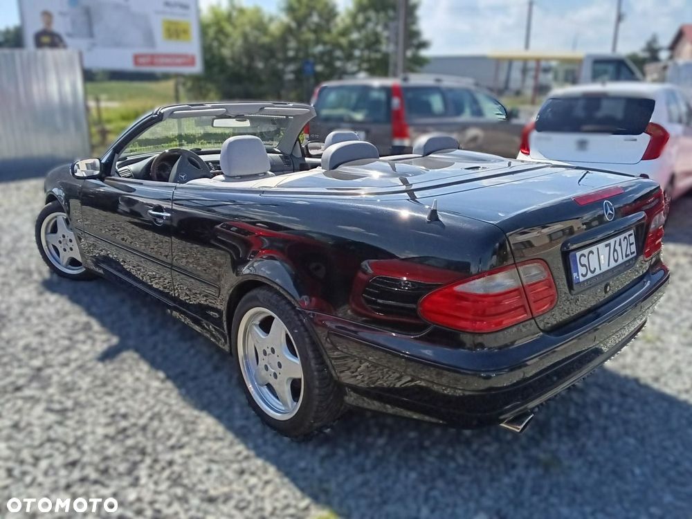 Mercedes-Benz CLK - 4