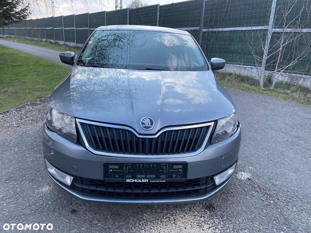 Skoda RAPID 1.2 TSI Active - 8
