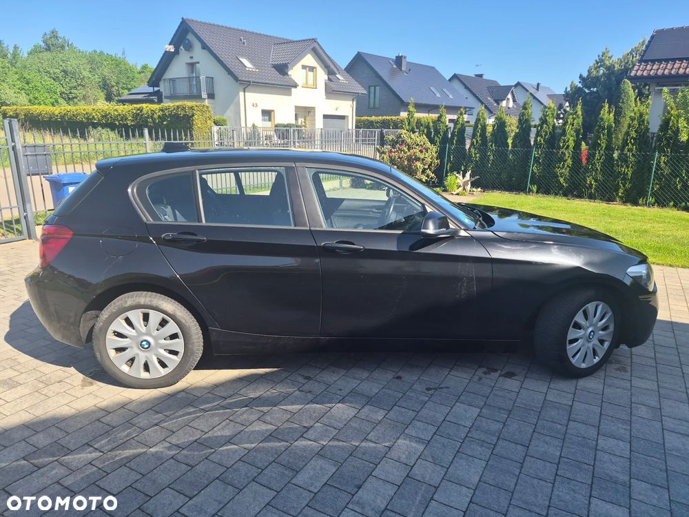 BMW Seria 1 116d - 13