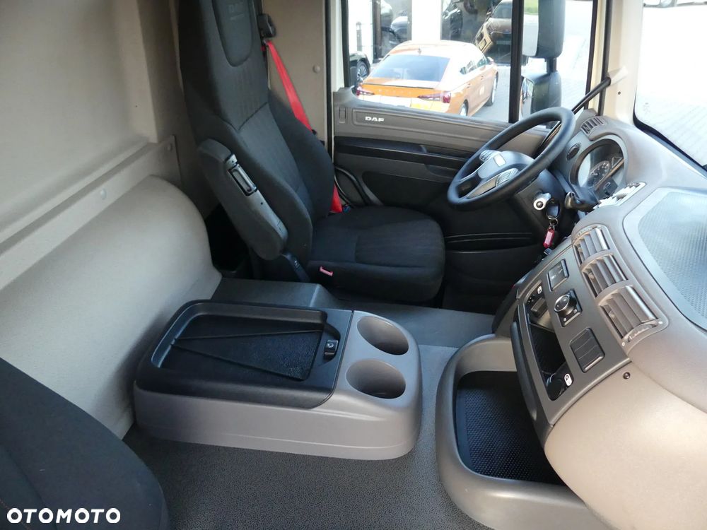 DAF CF 480  8x4 / WYWROTKA 2 STR / HYDRO BURTA / SPROWADZONY / - 30