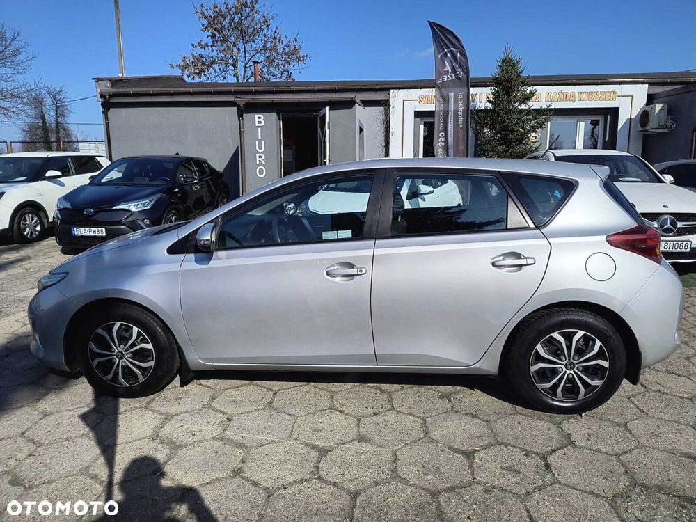 Toyota Auris - 8