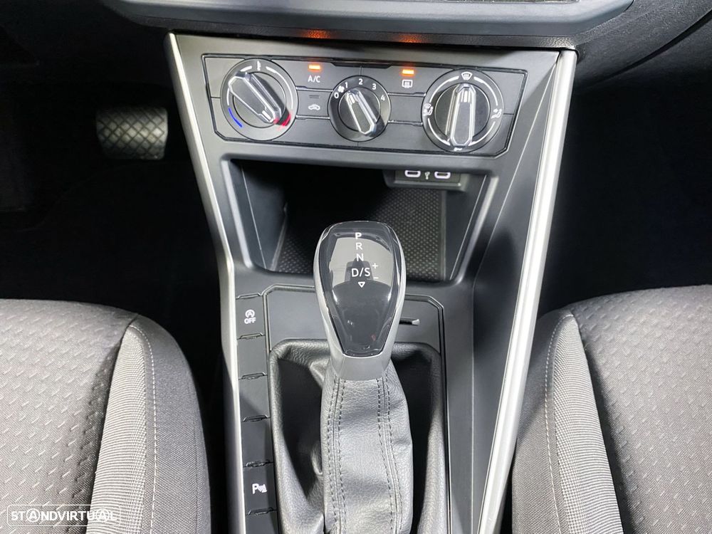 VW Polo 1.0 TSI Urban DSG - 14