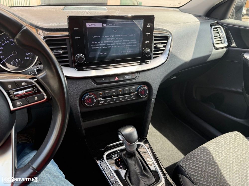 Kia XCeed 1.6 GDi PHEV Drive - 10