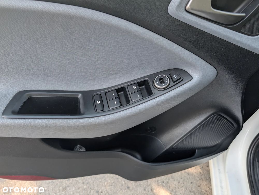 Hyundai i20 - 28
