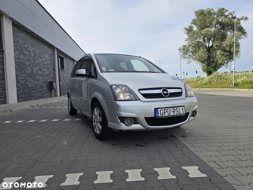 Opel Meriva - 9