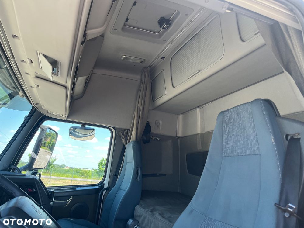 Volvo FH520 /Euro5 / Niski przebieg / Import Francja - 8