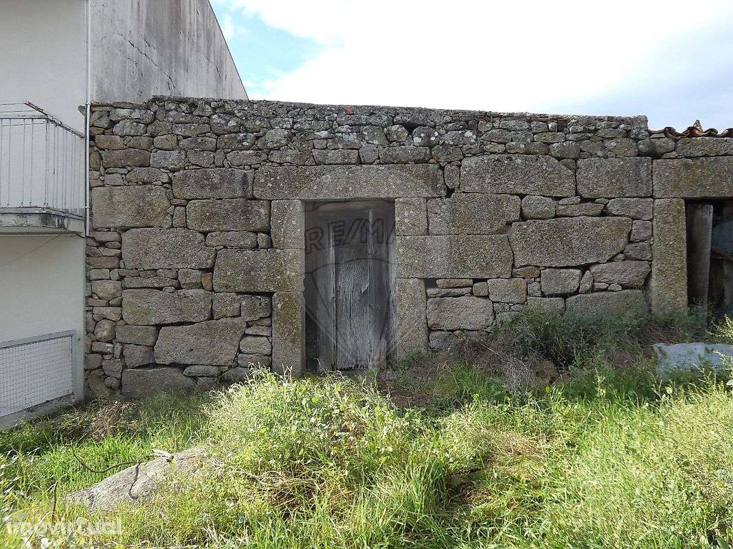 Moradia T0 para venda - Grande imagem: 2/9