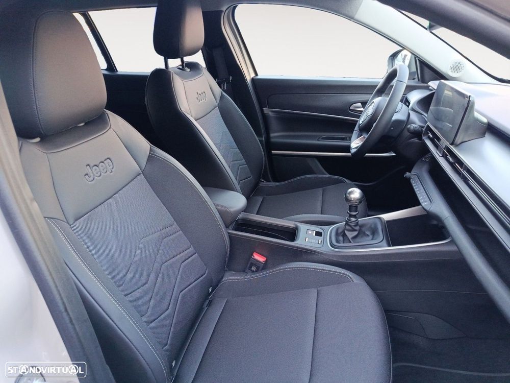 Jeep Avenger 1.2 GSE T3 Altitude - 15