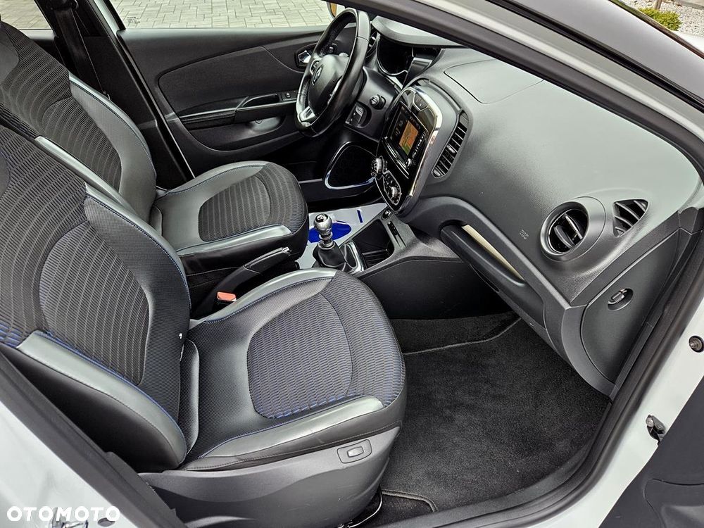 Renault Captur - 28