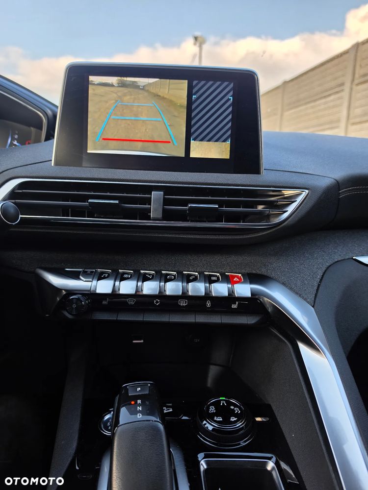 Peugeot 5008 1.2 PureTech GT Pack S&S EAT8 - 16