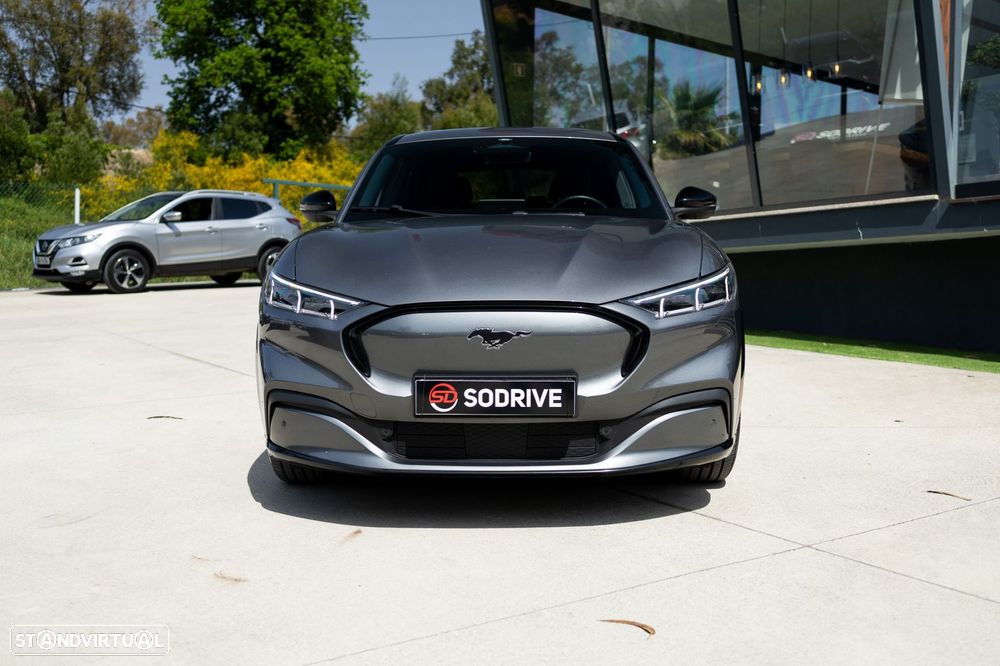 Ford Mustang Mach-E 75.7 kWh Premium AWD - 4