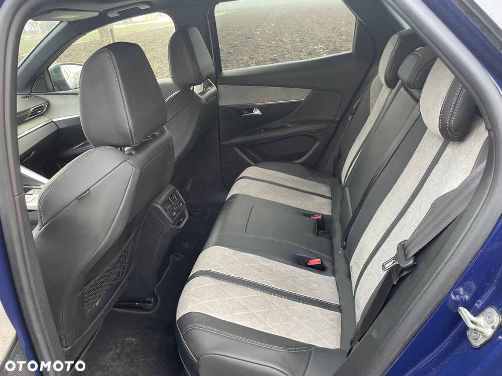Peugeot 3008 1.6 PureTech Hybrid4 PHEV GT Pack S&S EAT8 - 7