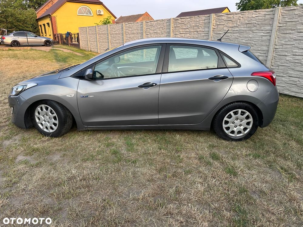 Hyundai i30 1.6 CRDI Trend - 2