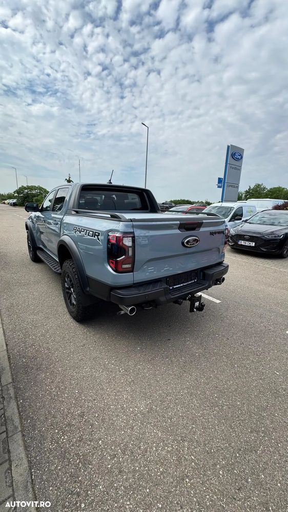 Ford Raptor - 10