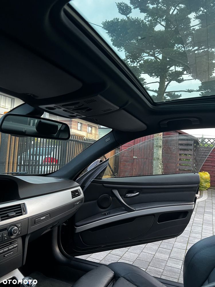 BMW Seria 3 330d - 26