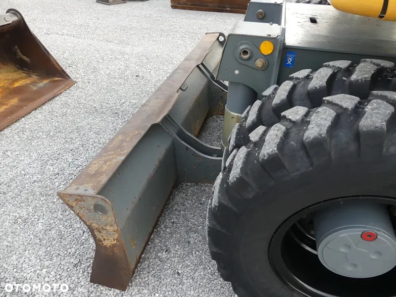 Liebherr A914 Compact / z Niemiec / 7740mtg / - 26