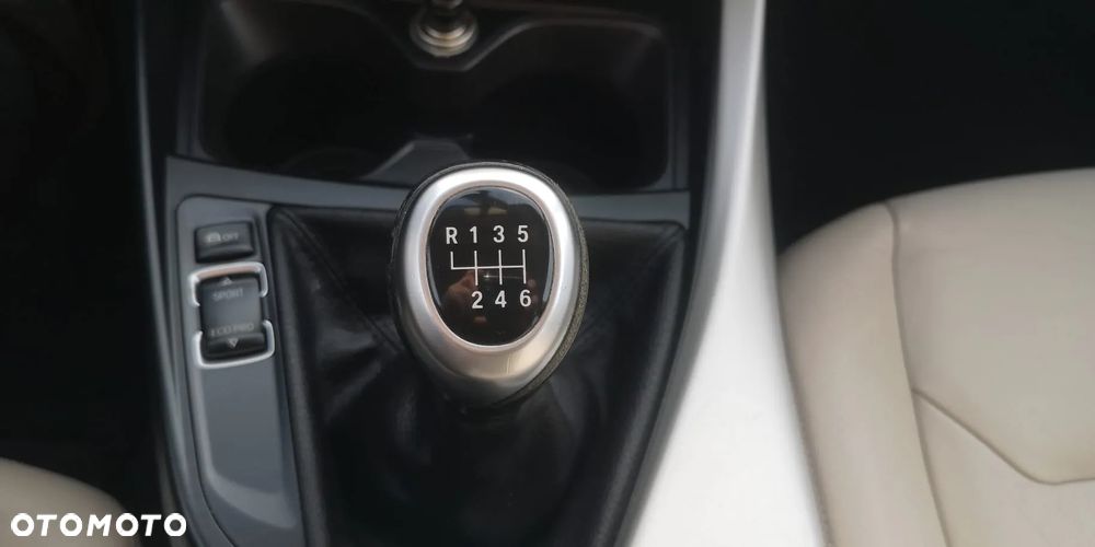 BMW Seria 1 116i Sport Line - 17