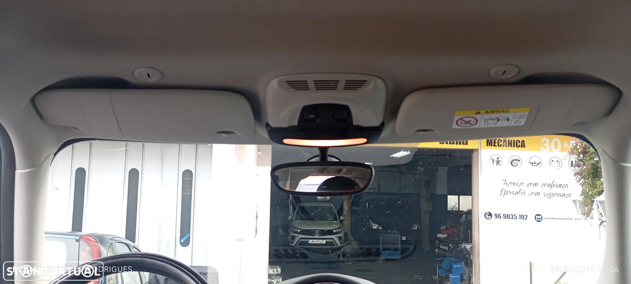 MINI 5 Portas Cooper D Aut. - 20