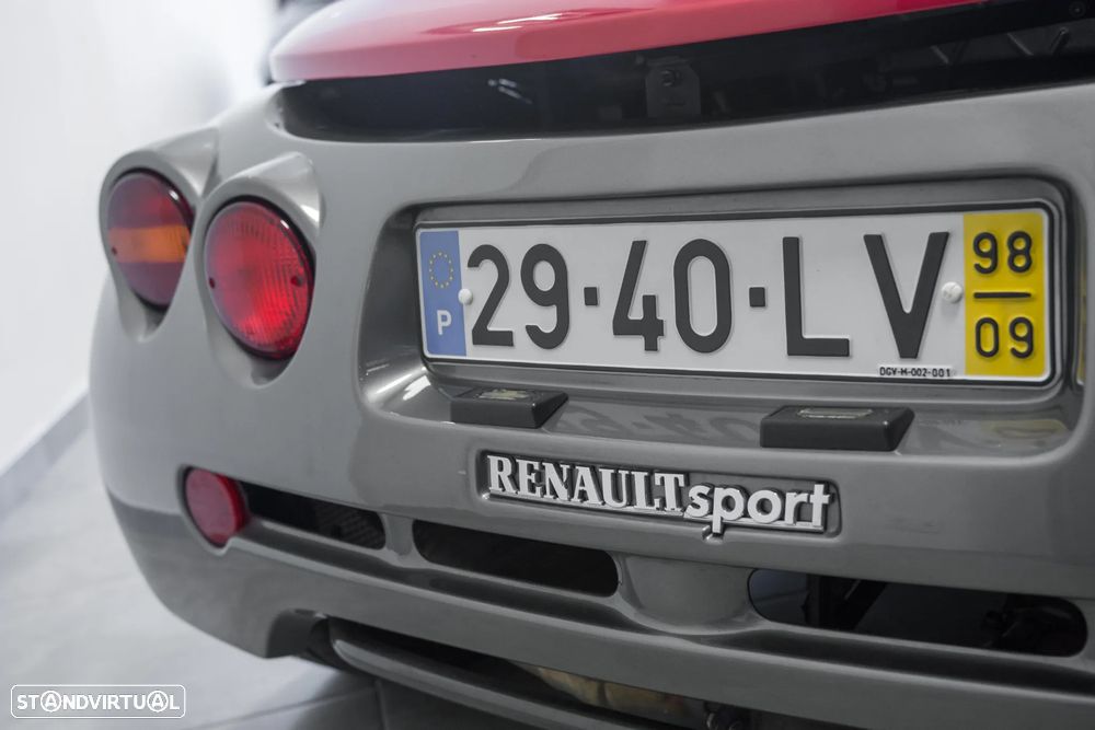 Renault Spider com Pára-Brisas 2.0 - 8