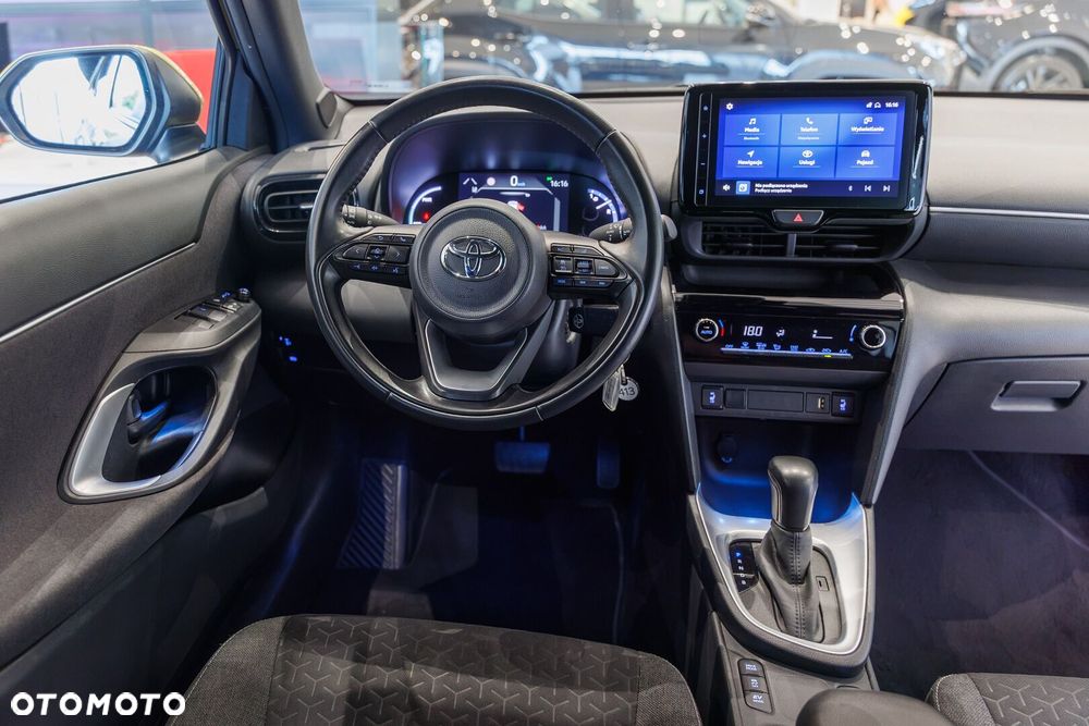 Toyota Yaris Cross Hybrid 1.5 Comfort - 25