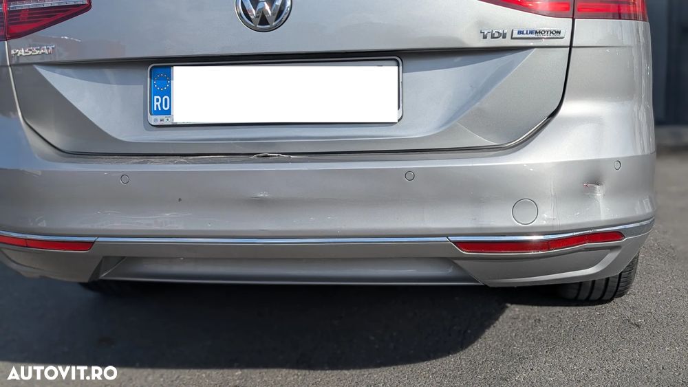 Volkswagen Passat Variant 2.0 TDI DSG Highline - 7