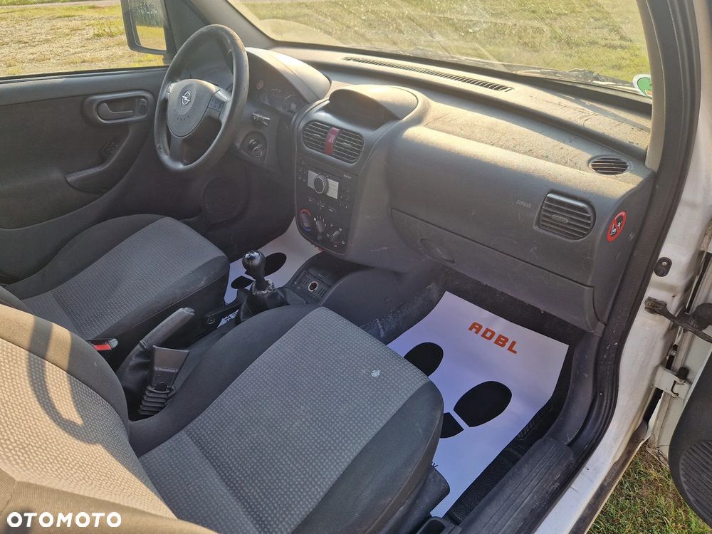 Opel Combo - 11