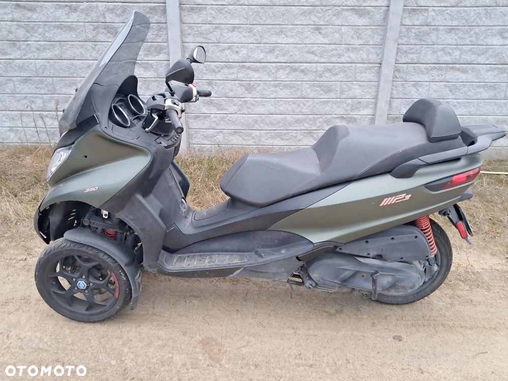 Piaggio MP-3 - 2