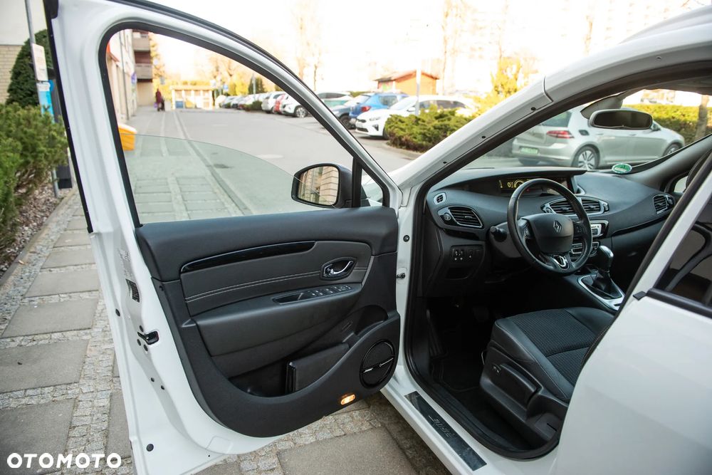 Renault Grand Scenic dCi 150 FAP Bose Edition - 12