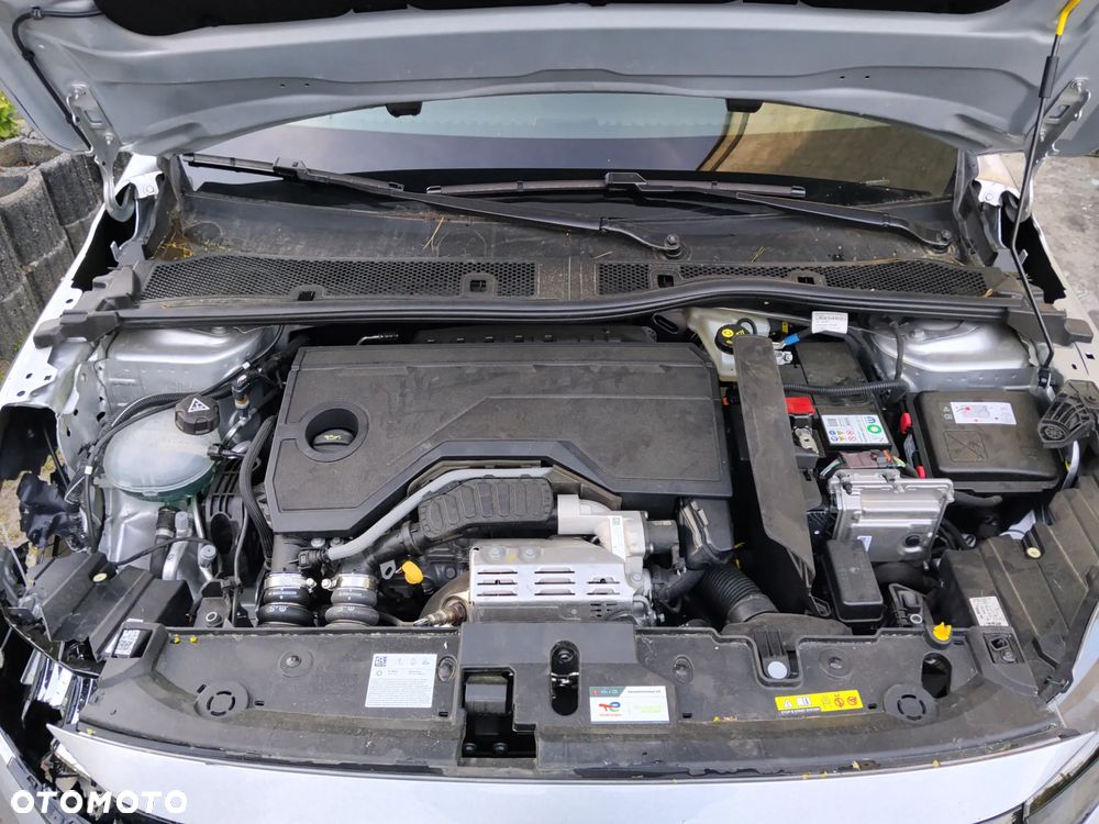 Opel Corsa 1.2 Direct Injection Turbo Hybrid 48 V - 17