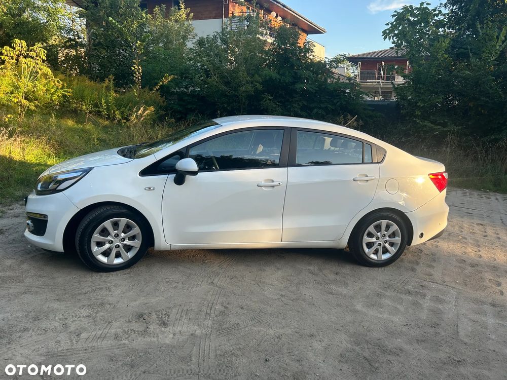 Kia Rio 1.2 M - 1