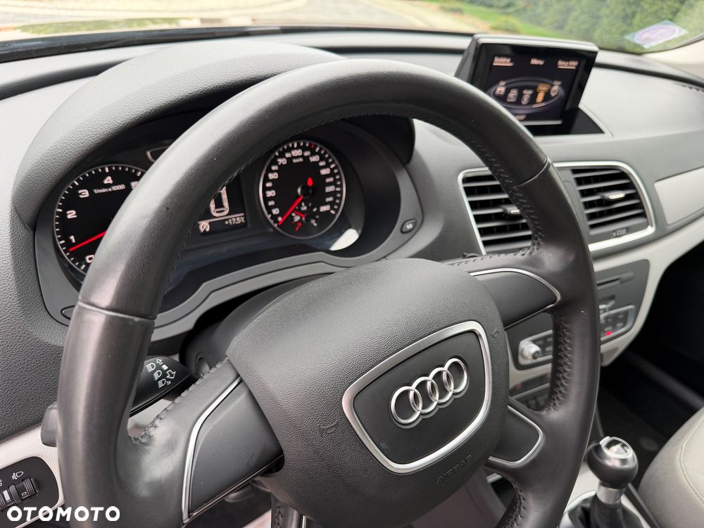 Audi Q3 1.4 TFSI S tronic - 20
