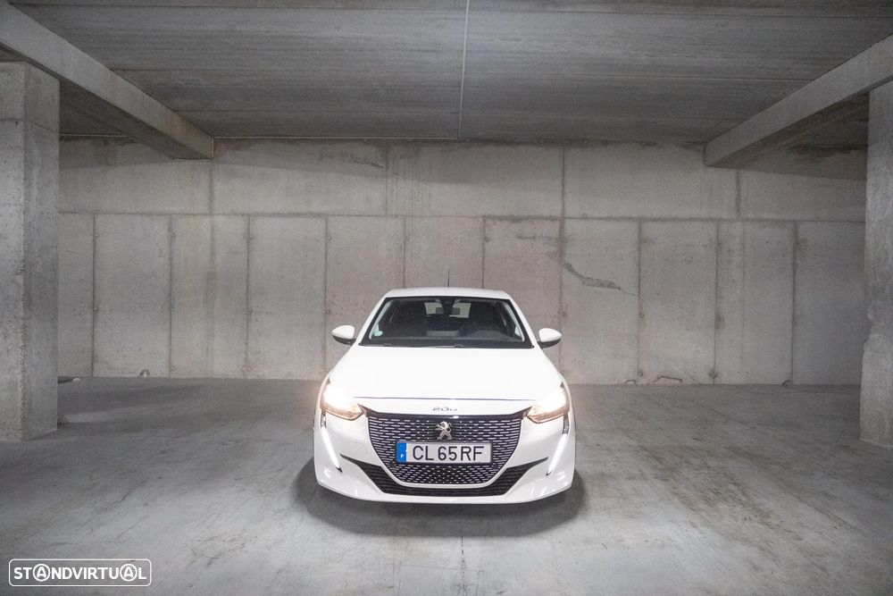 Peugeot e-208 Allure - 3