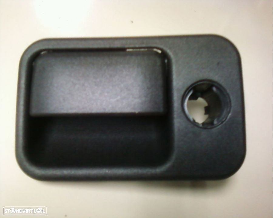 fecho porta luvas Vw Golf III 3 (NOVO) - 1