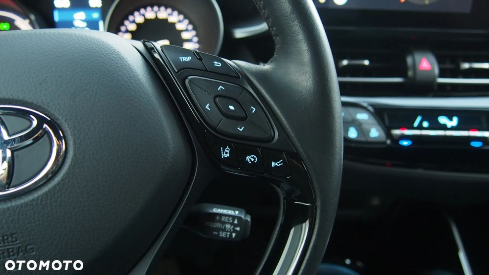 Toyota C-HR 1.8 Hybrid Dynamic - 10