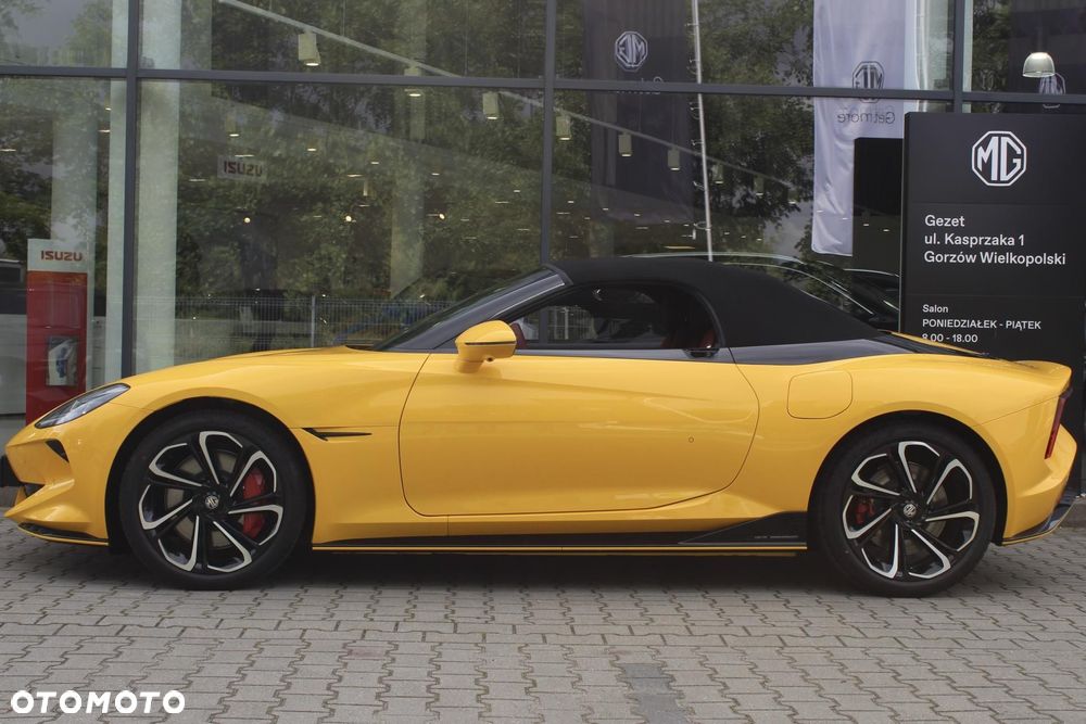 MG Cyberster - 7