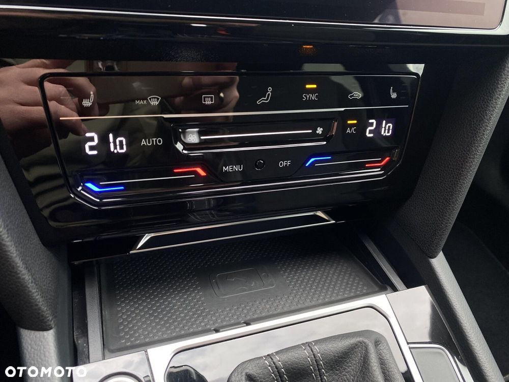 Volkswagen Arteon 2.0 TSI R-Line DSG - 20