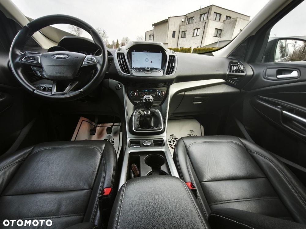 Ford Kuga - 8
