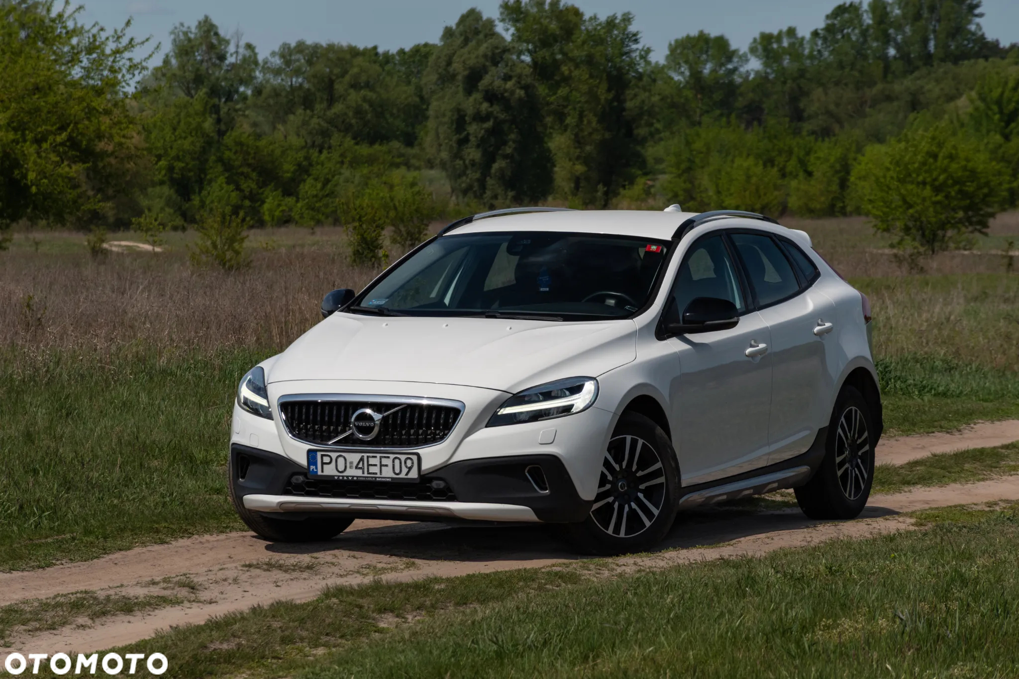 Volvo V40 T3 Drive-E Momentum - 3